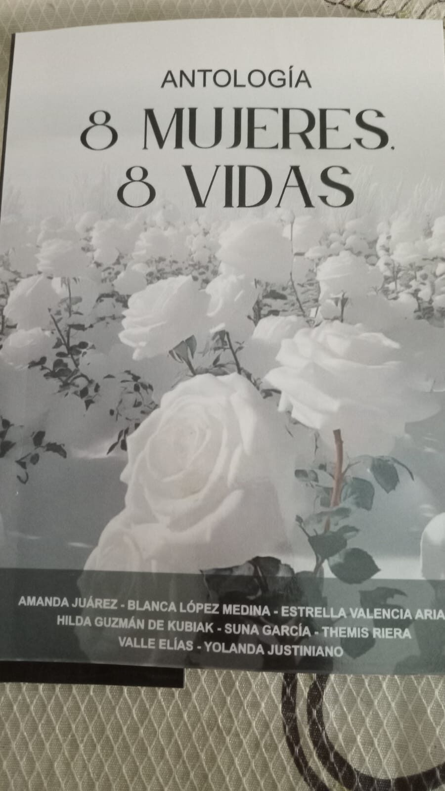 8 mujeres 8 vidas – Valencia Arias, Hilda Guzmán de Kubiak, Suna Garcia, Themis Riera, Valle Elias y Yolanda Justiniano (1)